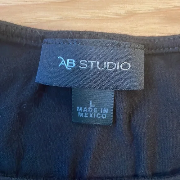 AB Studio Dressy Shirt. Black with White lace trim on bottom. Large - Picture 2 of 6